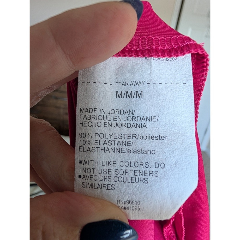 Under Armour Rush Pink Racerback Loose Fit Performance Tank Top Womens Medium - Picture 4 of 4